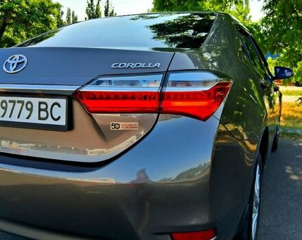 Серый Тойота Королла, объемом двигателя 1.6 л и пробегом 126 тыс. км за 14900 $, фото 2 на Automoto.ua