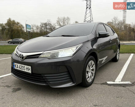 Серый Тойота Королла, объемом двигателя 1.6 л и пробегом 191 тыс. км за 13500 $, фото 2 на Automoto.ua