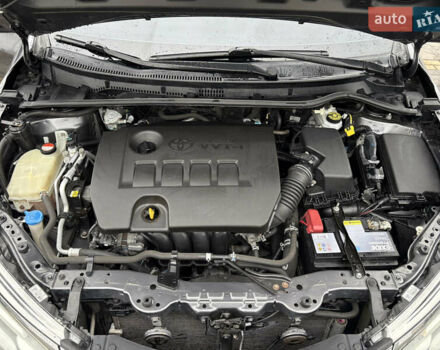 Серый Тойота Королла, объемом двигателя 1.6 л и пробегом 191 тыс. км за 13500 $, фото 26 на Automoto.ua
