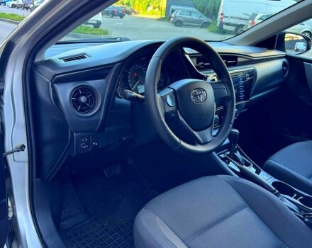 Серый Тойота Королла, объемом двигателя 1.6 л и пробегом 182 тыс. км за 13300 $, фото 5 на Automoto.ua