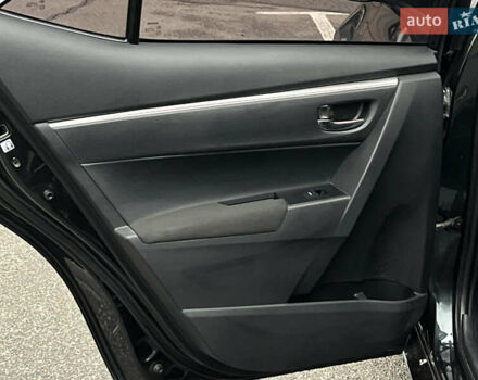 Серый Тойота Королла, объемом двигателя 1.6 л и пробегом 155 тыс. км за 10700 $, фото 38 на Automoto.ua