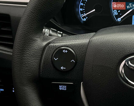 Серый Тойота Королла, объемом двигателя 1.6 л и пробегом 155 тыс. км за 10700 $, фото 33 на Automoto.ua