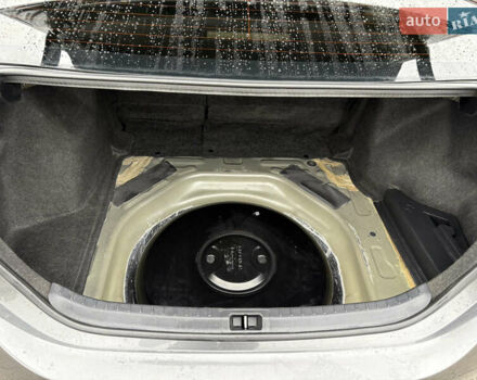 Серый Тойота Королла, объемом двигателя 1.6 л и пробегом 191 тыс. км за 13500 $, фото 23 на Automoto.ua