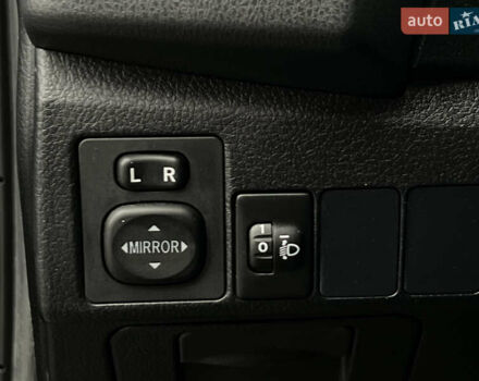 Серый Тойота Королла, объемом двигателя 1.6 л и пробегом 155 тыс. км за 10700 $, фото 30 на Automoto.ua