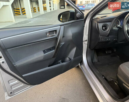 Серый Тойота Королла, объемом двигателя 1.6 л и пробегом 96 тыс. км за 15500 $, фото 14 на Automoto.ua