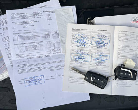 Тойота Королла 2017 в Каменце-Подольском на Automoto.ua Серый Тойота Королла, объемом двигателя 1.6 л и пробегом 112 тыс. км за 14800 $, фото 24 на Automoto.ua