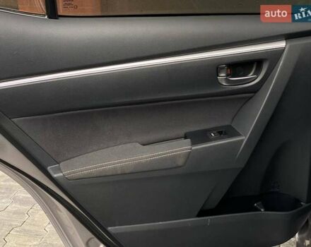 Серый Тойота Королла, объемом двигателя 1.6 л и пробегом 96 тыс. км за 14790 $, фото 42 на Automoto.ua