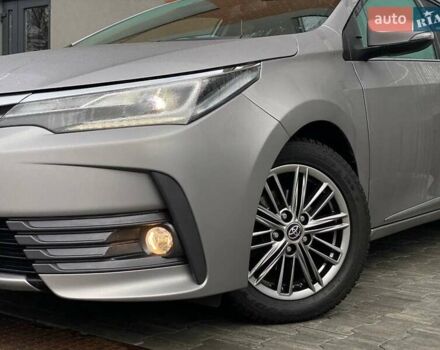 Серый Тойота Королла, объемом двигателя 1.6 л и пробегом 96 тыс. км за 14790 $, фото 2 на Automoto.ua