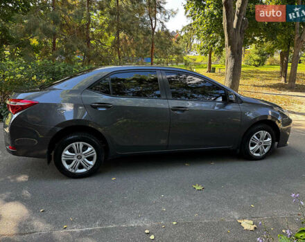 Тойота Королла 2017 в Киеве на Automoto.ua Серый Тойота Королла, объемом двигателя 1.3 л и пробегом 268 тыс. км за 11490 $, фото 6 на Automoto.ua