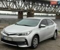 Серый Тойота Королла, объемом двигателя 1.33 л и пробегом 153 тыс. км за 9500 $, фото 1 на Automoto.ua