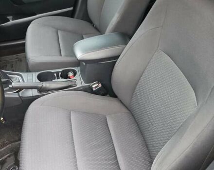 Серый Тойота Королла, объемом двигателя 1.33 л и пробегом 65 тыс. км за 12800 $, фото 7 на Automoto.ua