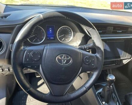 Тойота Королла 2017 в Сумах на Automoto.ua Серый Тойота Королла, объемом двигателя 1.6 л и пробегом 49 тыс. км за 14000 $, фото 10 на Automoto.ua