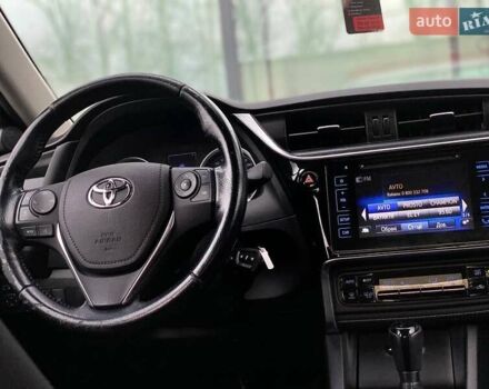 Серый Тойота Королла, объемом двигателя 1.6 л и пробегом 96 тыс. км за 14790 $, фото 47 на Automoto.ua