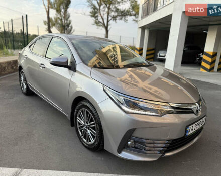 Серый Тойота Королла, объемом двигателя 1.6 л и пробегом 96 тыс. км за 15500 $, фото 1 на Automoto.ua