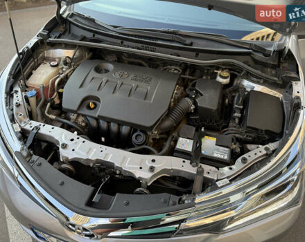 Серый Тойота Королла, объемом двигателя 1.6 л и пробегом 96 тыс. км за 15500 $, фото 8 на Automoto.ua