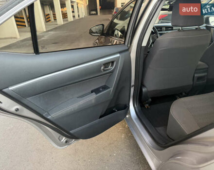 Серый Тойота Королла, объемом двигателя 1.6 л и пробегом 96 тыс. км за 15500 $, фото 15 на Automoto.ua