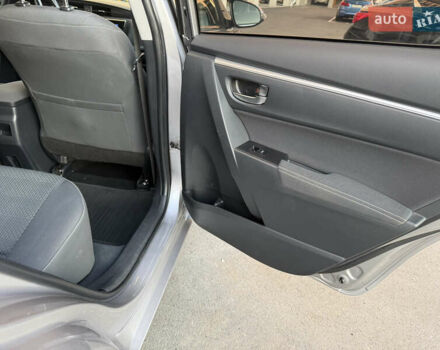 Серый Тойота Королла, объемом двигателя 1.6 л и пробегом 96 тыс. км за 15500 $, фото 16 на Automoto.ua
