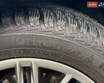 Серый Тойота Королла, объемом двигателя 1.6 л и пробегом 96 тыс. км за 14790 $, фото 3 на Automoto.ua