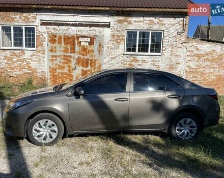Тойота Королла 2017 в Сумах на Automoto.ua Серый Тойота Королла, объемом двигателя 1.6 л и пробегом 49 тыс. км за 14000 $, фото 6 на Automoto.ua