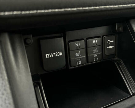 Тойота Королла 2017 в Каменце-Подольском на Automoto.ua Серый Тойота Королла, объемом двигателя 1.6 л и пробегом 112 тыс. км за 14800 $, фото 16 на Automoto.ua