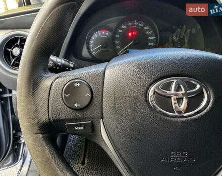 Тойота Королла 2017 в Киеве на Automoto.ua Серый Тойота Королла, объемом двигателя 1.3 л и пробегом 268 тыс. км за 11490 $, фото 15 на Automoto.ua