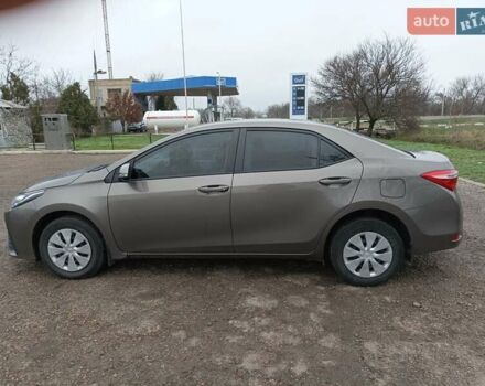 Серый Тойота Королла, объемом двигателя 1.33 л и пробегом 65 тыс. км за 12800 $, фото 2 на Automoto.ua