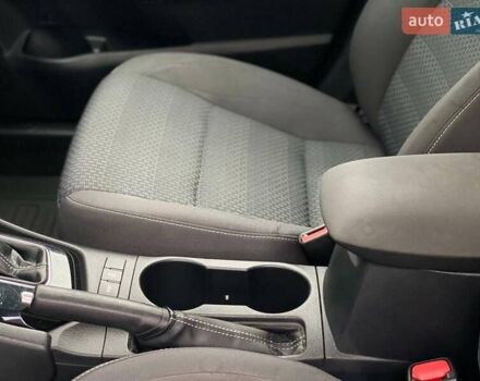 Серый Тойота Королла, объемом двигателя 1.6 л и пробегом 96 тыс. км за 14790 $, фото 41 на Automoto.ua