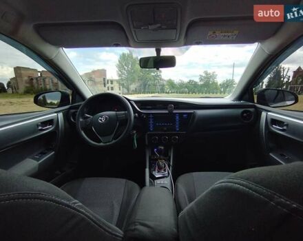 Сірий Тойота Королла, об'ємом двигуна 1.6 л та пробігом 242 тис. км за 13599 $, фото 16 на Automoto.ua