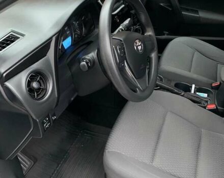 Серый Тойота Королла, объемом двигателя 1.3 л и пробегом 135 тыс. км за 10100 $, фото 9 на Automoto.ua