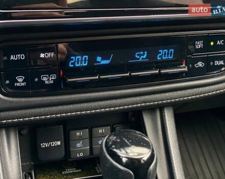 Серый Тойота Королла, объемом двигателя 1.6 л и пробегом 96 тыс. км за 14790 $, фото 36 на Automoto.ua