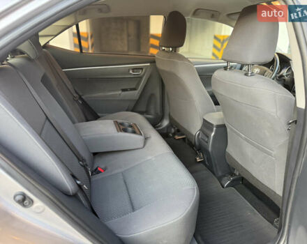 Серый Тойота Королла, объемом двигателя 1.6 л и пробегом 96 тыс. км за 15500 $, фото 5 на Automoto.ua