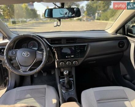 Тойота Королла 2017 в Буче на Automoto.ua Серый Тойота Королла, объемом двигателя 1.33 л и пробегом 136 тыс. км за 14500 $, фото 7 на Automoto.ua