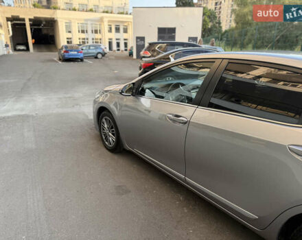 Серый Тойота Королла, объемом двигателя 1.6 л и пробегом 96 тыс. км за 15500 $, фото 12 на Automoto.ua