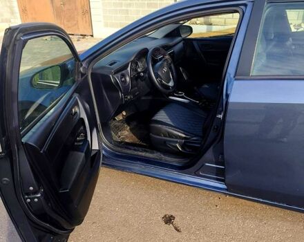 Серый Тойота Королла, объемом двигателя 1.8 л и пробегом 182 тыс. км за 13500 $, фото 1 на Automoto.ua