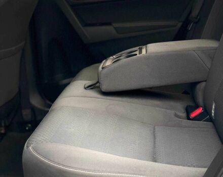 Сірий Тойота Королла, об'ємом двигуна 1.6 л та пробігом 96 тис. км за 14790 $, фото 21 на Automoto.ua