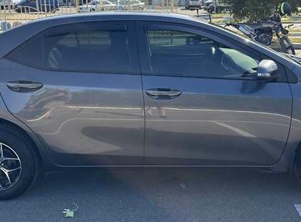 Тойота Королла 2017 в Буче на Automoto.ua Серый Тойота Королла, объемом двигателя 1.33 л и пробегом 136 тыс. км за 14500 $, фото 2 на Automoto.ua