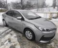 Сірий Тойота Королла, об'ємом двигуна 1.3 л та пробігом 180 тис. км за 10400 $, фото 1 на Automoto.ua