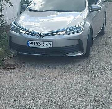 Серый Тойота Королла, объемом двигателя 1.33 л и пробегом 93 тыс. км за 14000 $, фото 2 на Automoto.ua