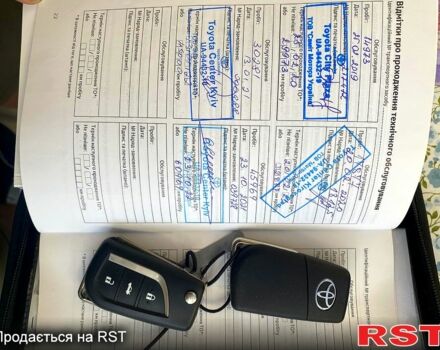 Серый Тойота Королла, объемом двигателя 1.6 л и пробегом 95 тыс. км за 15300 $, фото 8 на Automoto.ua