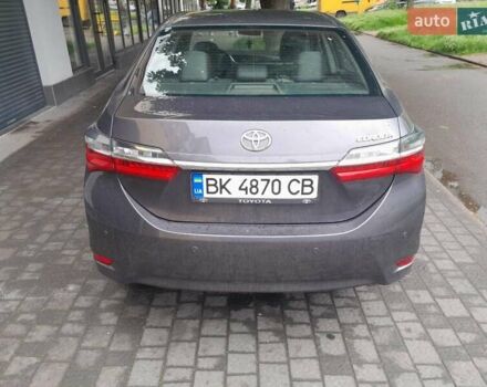 Серый Тойота Королла, объемом двигателя 1.33 л и пробегом 220 тыс. км за 12500 $, фото 1 на Automoto.ua