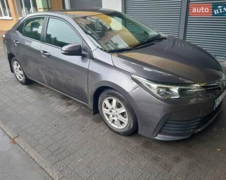 Серый Тойота Королла, объемом двигателя 1.33 л и пробегом 220 тыс. км за 12500 $, фото 2 на Automoto.ua