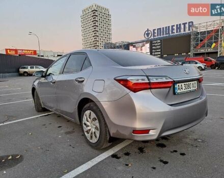 Серый Тойота Королла, объемом двигателя 1.6 л и пробегом 80 тыс. км за 15999 $, фото 5 на Automoto.ua