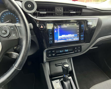 Серый Тойота Королла, объемом двигателя 1.6 л и пробегом 149 тыс. км за 17100 $, фото 8 на Automoto.ua