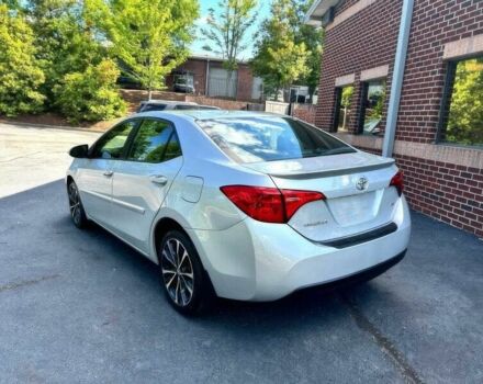 Серый Тойота Королла, объемом двигателя 1.8 л и пробегом 50 тыс. км за 15000 $, фото 5 на Automoto.ua