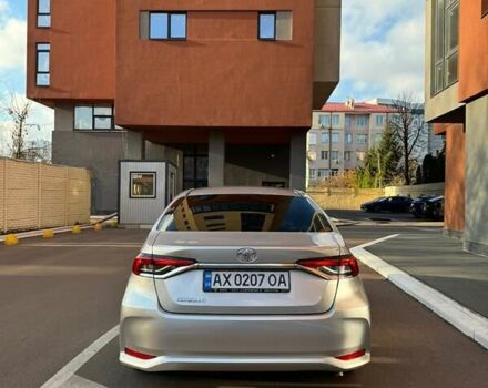 Сірий Тойота Королла, об'ємом двигуна 1.6 л та пробігом 100 тис. км за 16199 $, фото 5 на Automoto.ua