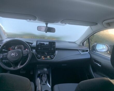 Серый Тойота Королла, объемом двигателя 1.6 л и пробегом 118 тыс. км за 14000 $, фото 4 на Automoto.ua