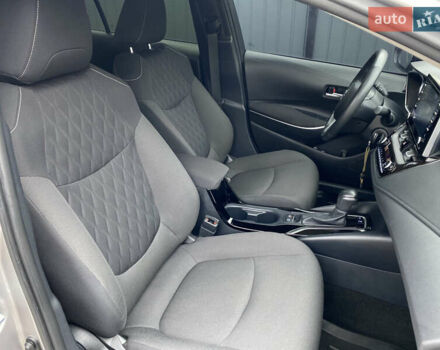 Сірий Тойота Королла, об'ємом двигуна 1.6 л та пробігом 29 тис. км за 19499 $, фото 22 на Automoto.ua