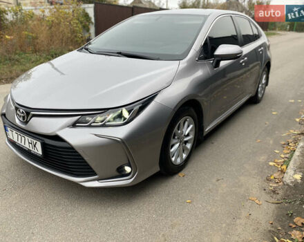 Серый Тойота Королла, объемом двигателя 1.6 л и пробегом 30 тыс. км за 19800 $, фото 4 на Automoto.ua