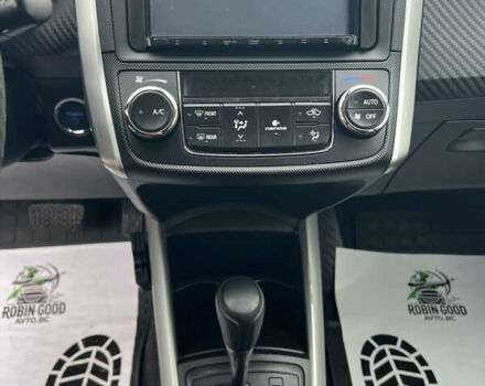 Серый Тойота Королла, объемом двигателя 1.5 л и пробегом 44 тыс. км за 14000 $, фото 18 на Automoto.ua