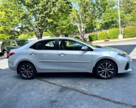 Серый Тойота Королла, объемом двигателя 1.8 л и пробегом 50 тыс. км за 15000 $, фото 2 на Automoto.ua